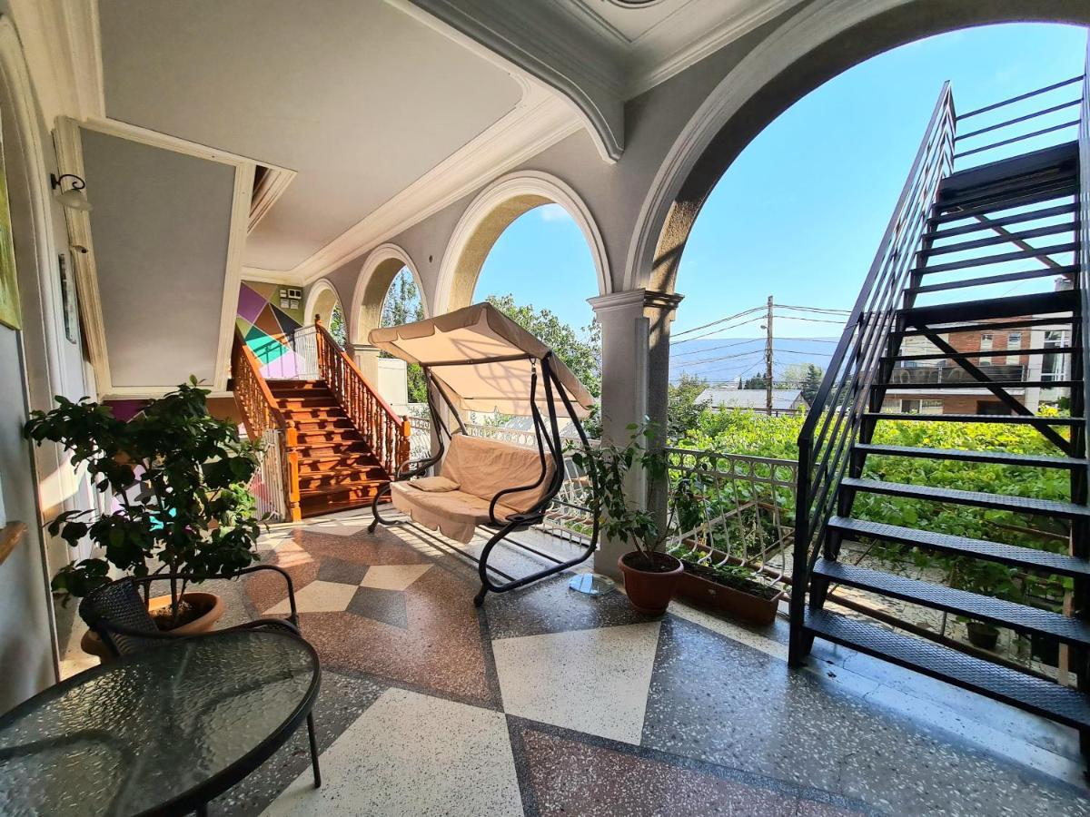 Harmonyhome Tbilisi Bagian luar foto